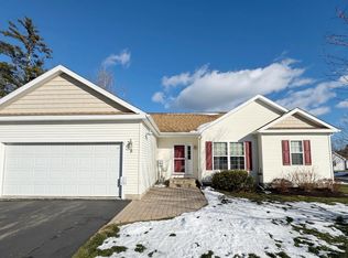 5 Siesta Ln, Laconia, NH 03246