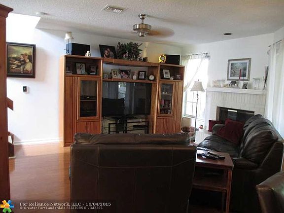 3rd image of 10804 Cypress Glen Dr #10804