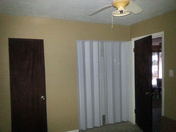 2nd image of 408 NW 18th Ave