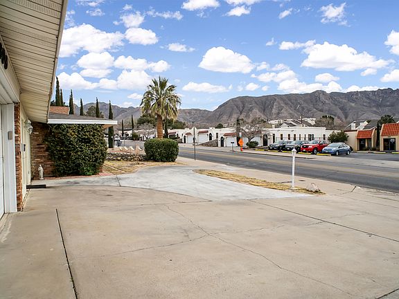3rd image of 309 Thunderbird Dr
