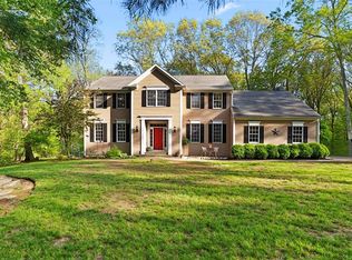 62 Janna Ct, North Kingstown, RI 02852