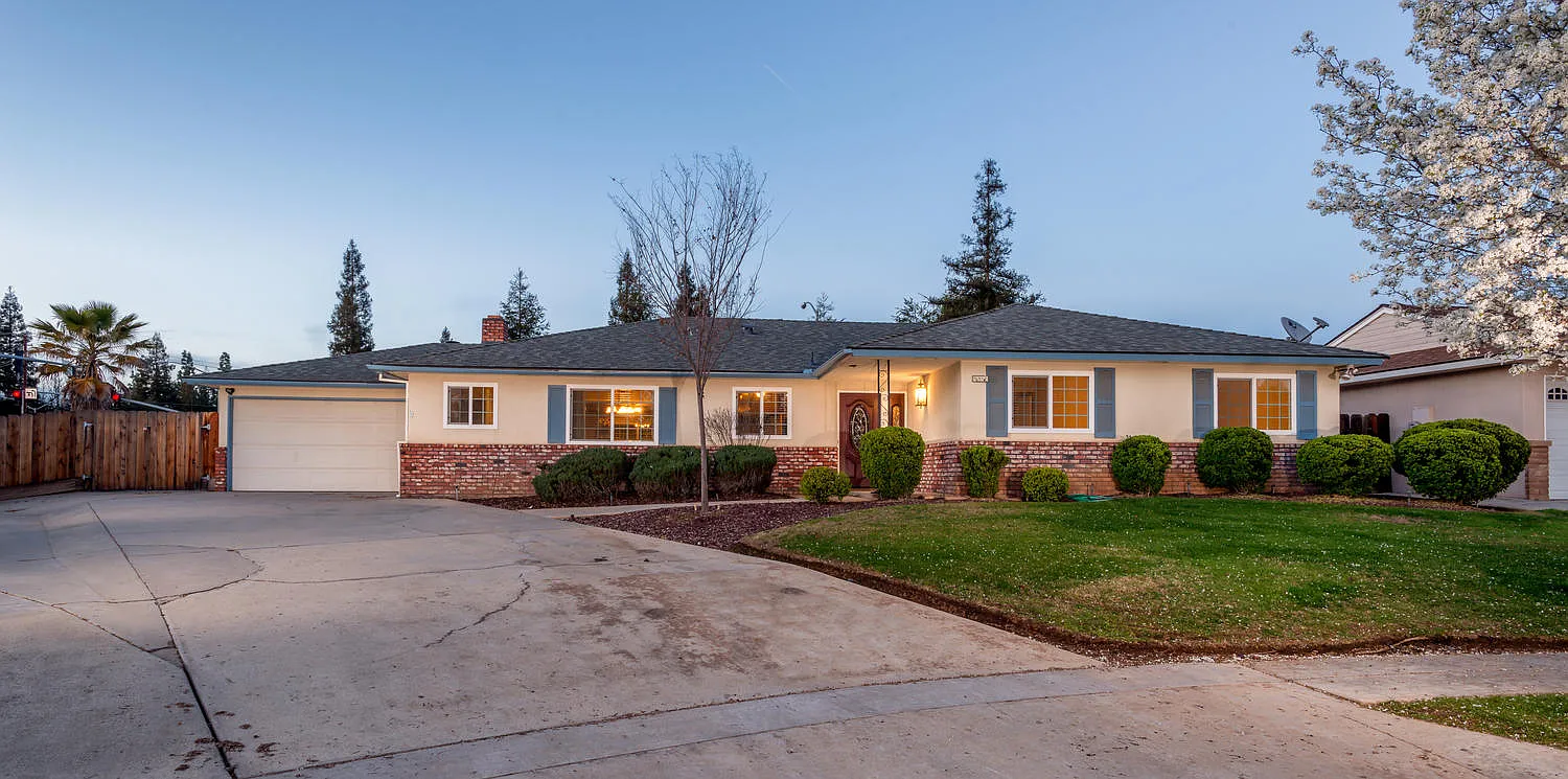 1368 W Millbrae Ave photo 1