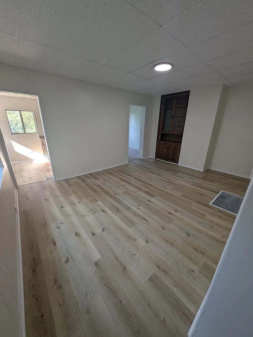 Newly Reno2 Bed, 1 Bath Home in Pitcairn -- Available NOW! — Photo 4