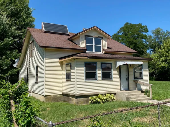 1504 E Hines St, Muncie, IN 47303