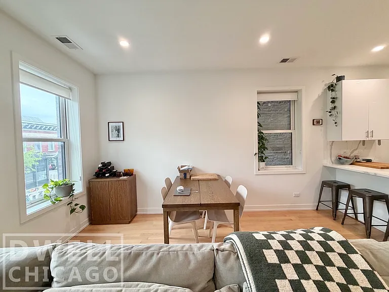 969 W 18th St #1 — Photo 9