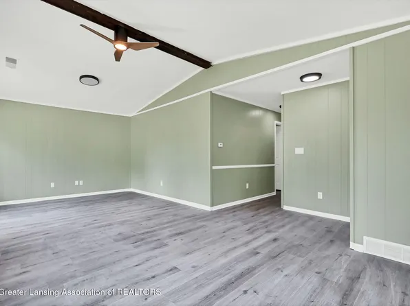 2808 Turner St, Lansing, MI 48906