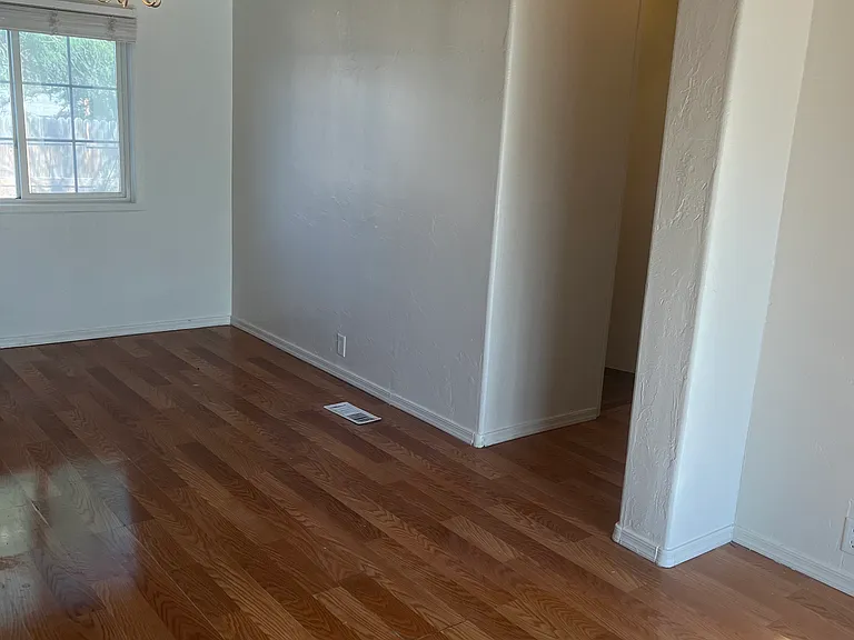 1820 N Aztec Ave — Photo 8