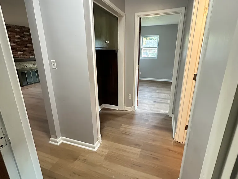 14 W Sherry Dr — Photo 16