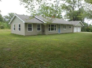 16612 80th Ave, Coopersville, MI 49404