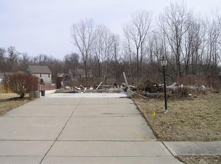5362 Wood Dale Dr, Dayton, OH 45414