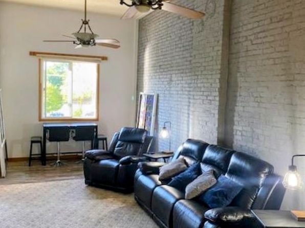 158 Kent St