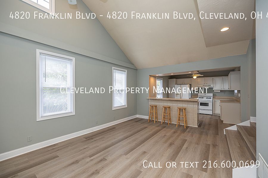1st image of 4820 Franklin Blvd