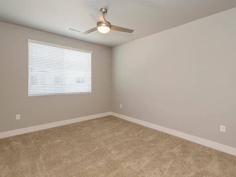 The Overlook at Interquest Apartments — Photo 36