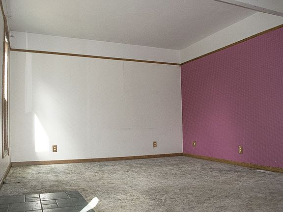 4th image of 715 S 7th St