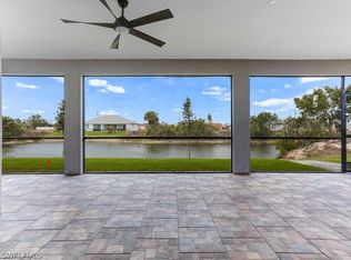 650 NE 5th Place Cpe, Coral, FL 33909