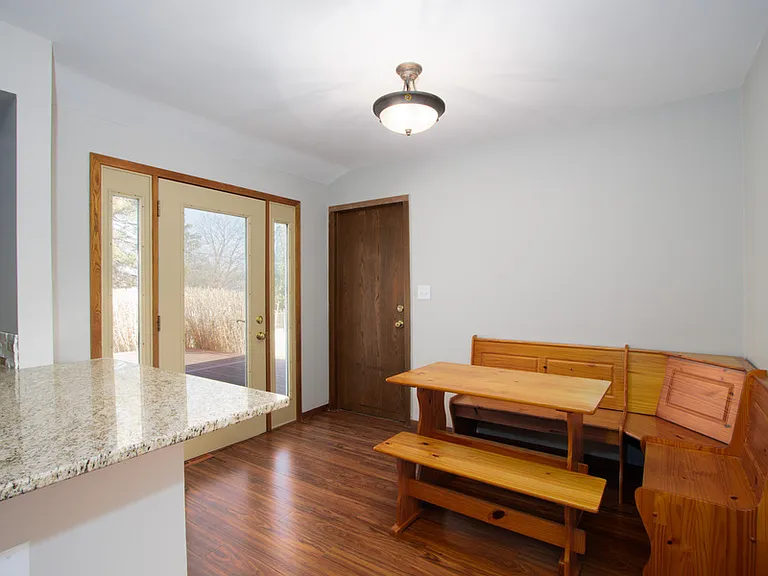 7146 S 38th St — Photo 5