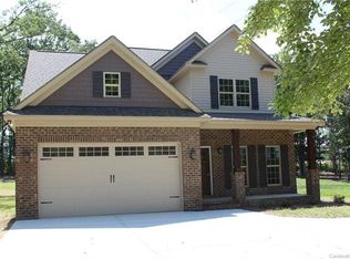 2439 Silverthorne Dr, Monroe, NC 28110