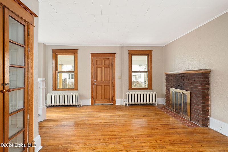 5th image of 24 Albion Avenue