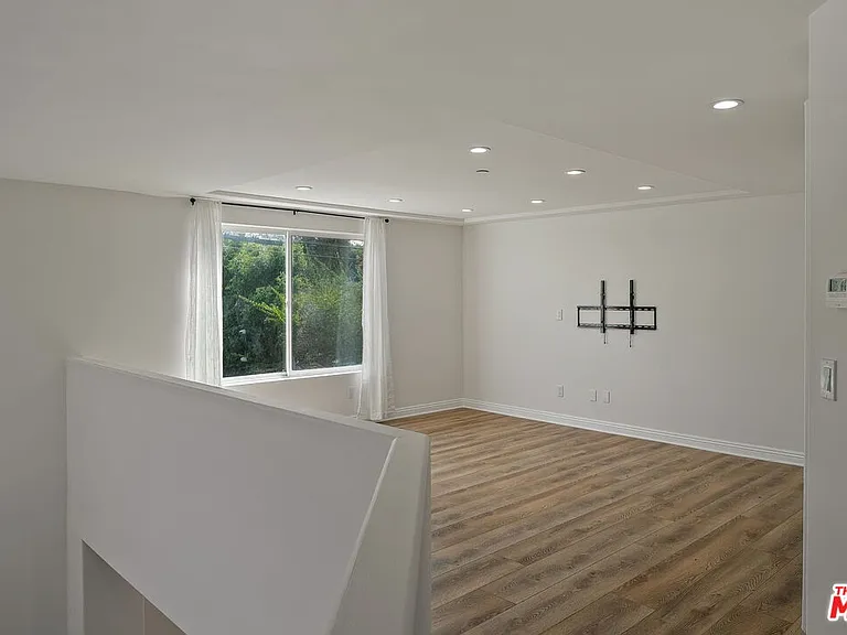 1107 Princeton St #105 — Photo 16