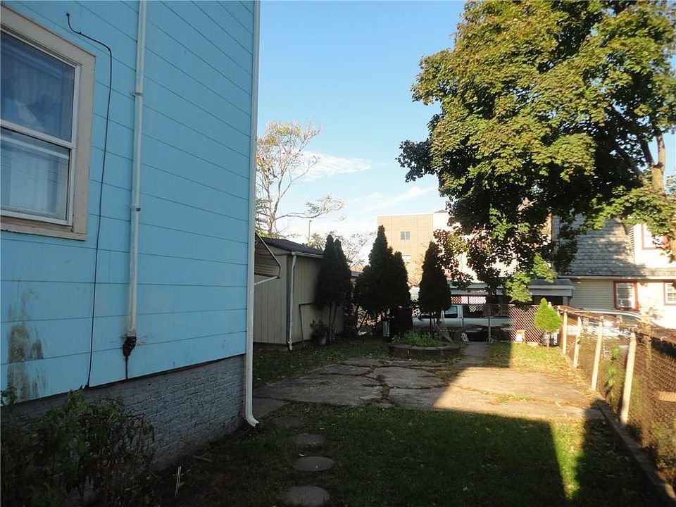 2nd image of 121 Joyce Kilmer Ave