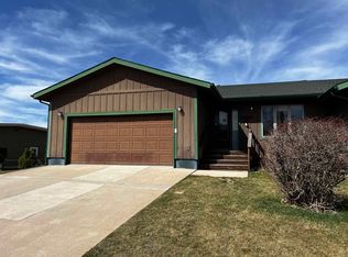 403 Summit St, Belle Fourche, SD 57717