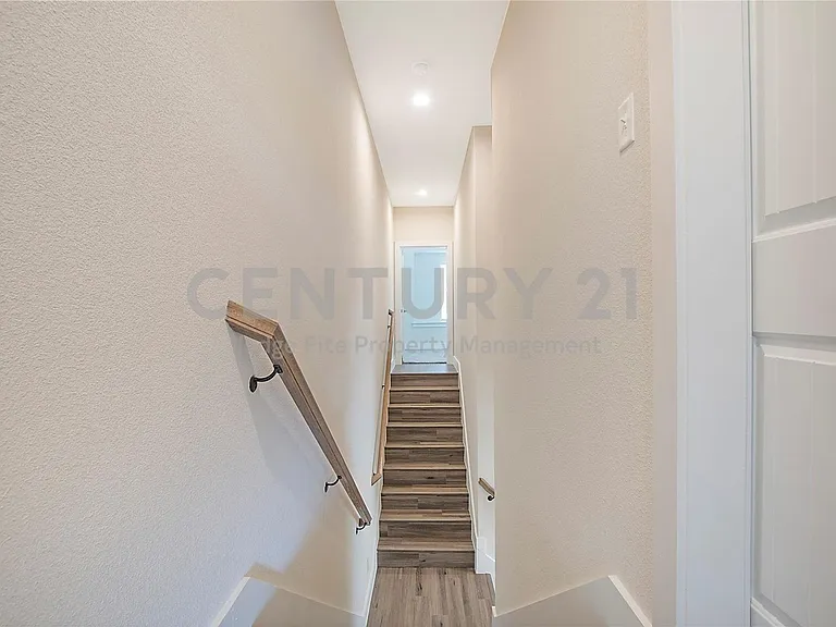 1319 W Main St #16 — Photo 5