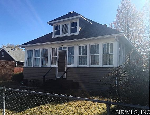 2nd image of 26 E Jennings Ave