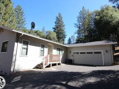 19269 Ferretti Rd, Groveland, CA, 95321