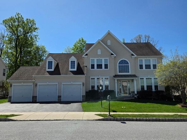 3212 Silbury Hl, Downingtown, PA 19335