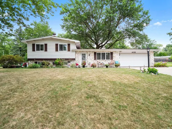 4128 Wedgewood Dr, Fort Wayne, IN 46815