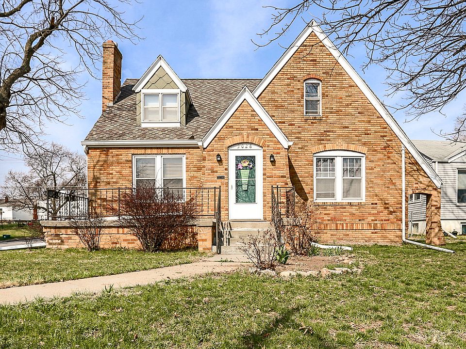 1st image of 3028 S 42nd St
