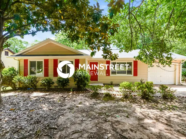 3275 Creekwood Dr, Rex, GA 30273