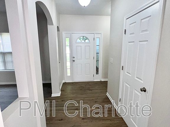2nd image of 2978 Clover Rd NW