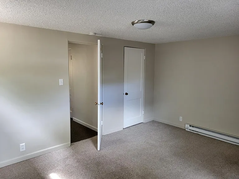 717 W Mulberry St #1/2 — Photo 7