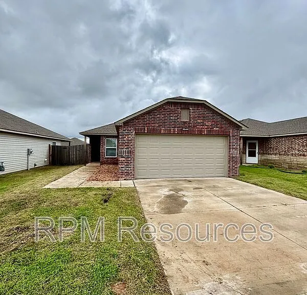 11728 Jude Way — Photo 1