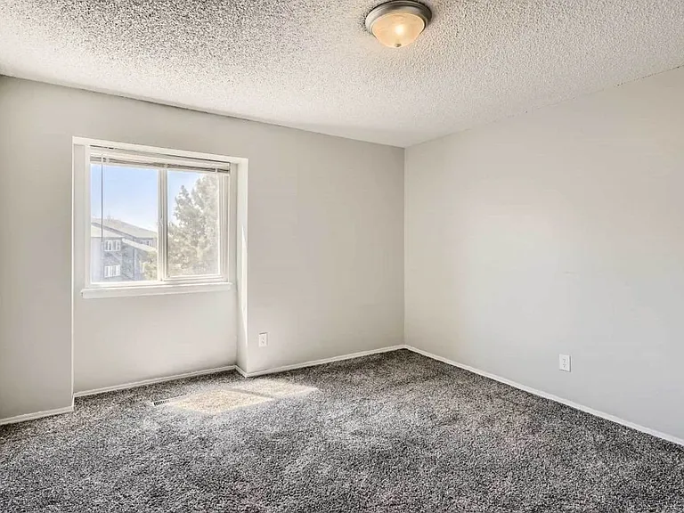Mesa Vista — Photo 14
