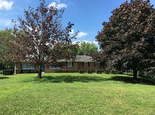 7489 Chambersburg Rd, Huber Heights, OH 45424
