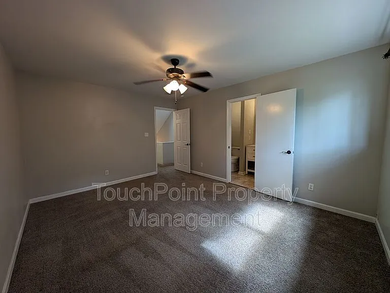 9111 Sharonbrook Dr #D — Photo 18