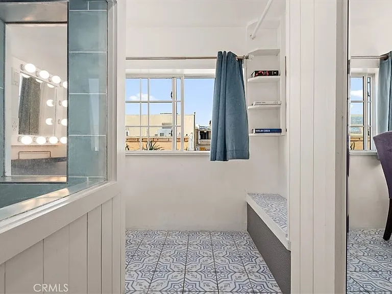 2214 W Oceanfront #B — Photo 17