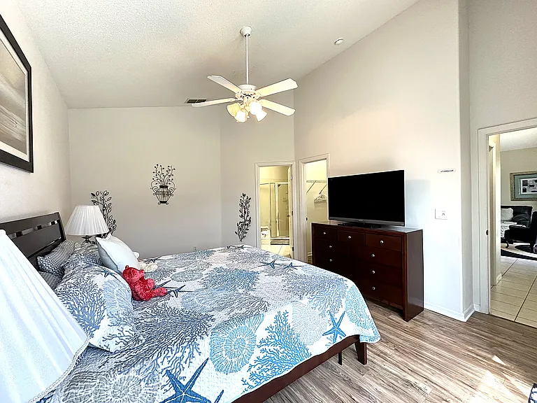 16724 Rolling Green Dr — Photo 23
