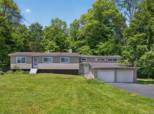 85 Toleman Road, Washingtonville, NY 10992