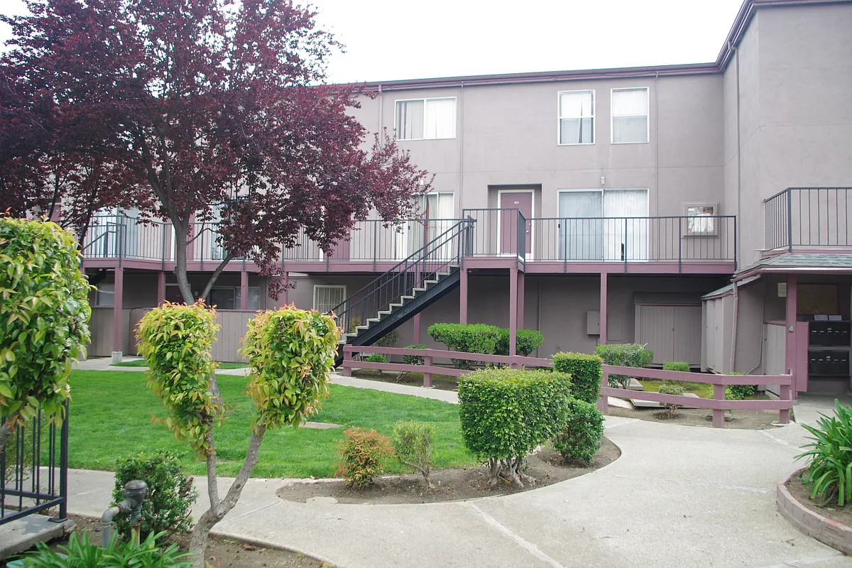 Building Photo - Park Haven Apartments