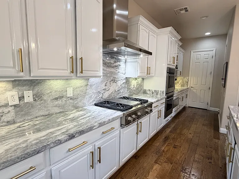 Ample counter space