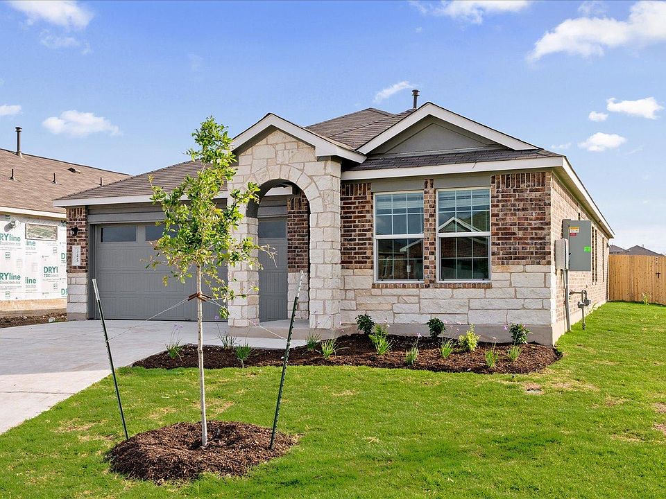 1st image of 345 Escondido Cir