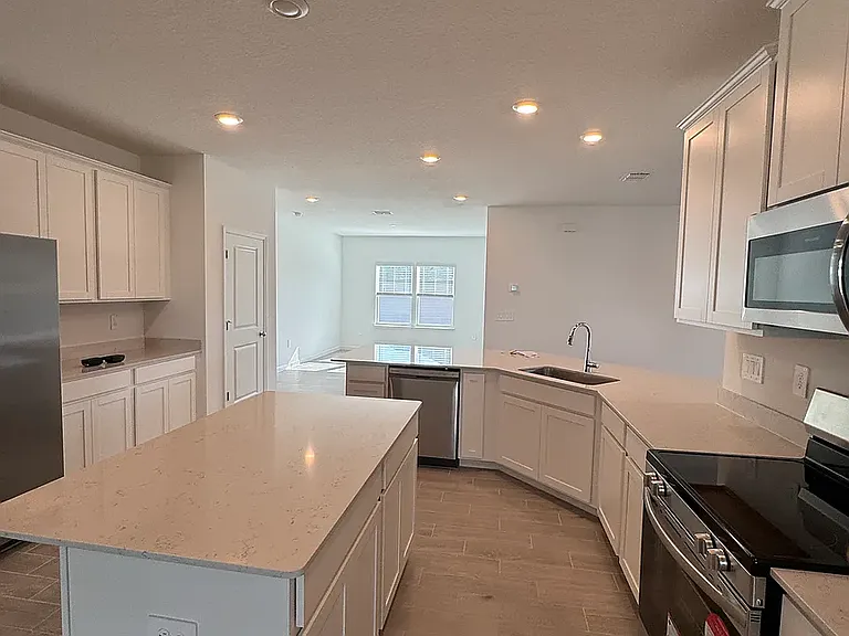 19436 SW 78th Pl — Photo 5