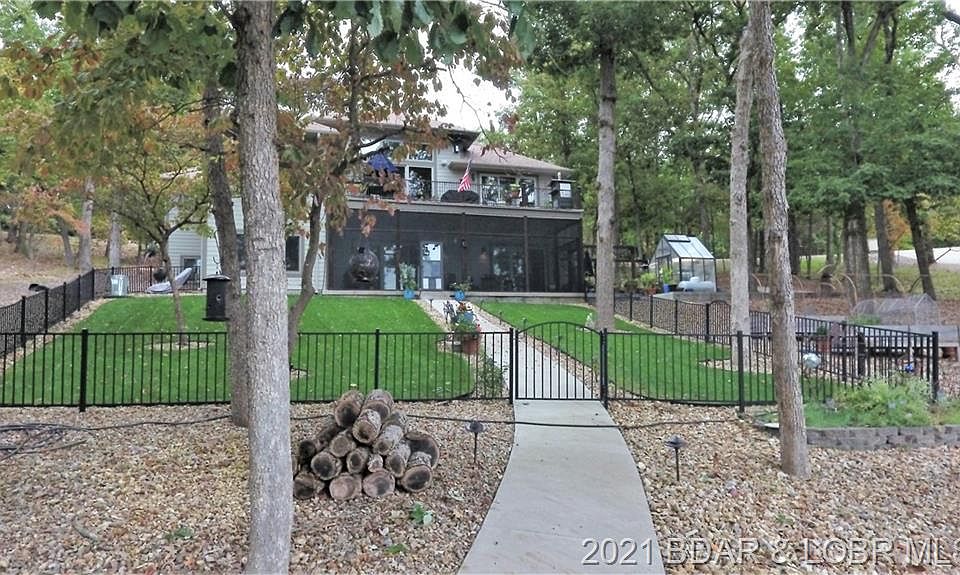 1st image of 619 Via Appia Dr