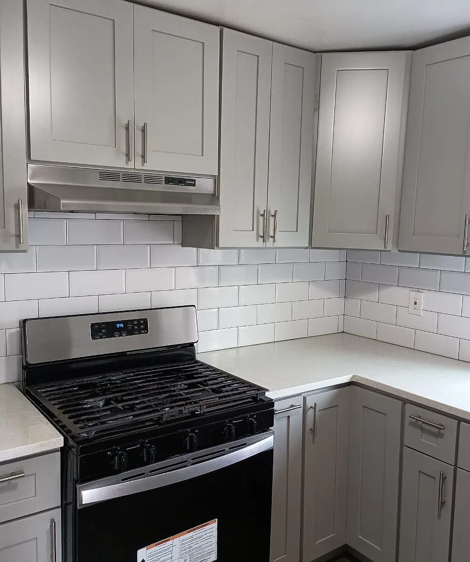 3 bed, 1050 sqft, $2,750 — Photo 3