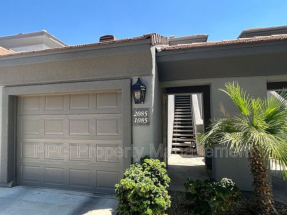 3rd image of 7401 W Arrowhead Clubhouse Dr Unit 2085