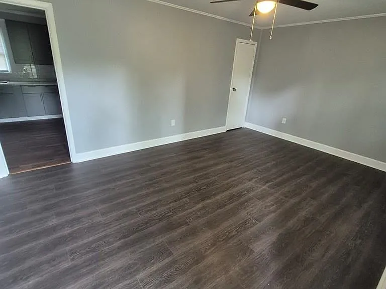 961 Southland Dr — Photo 3