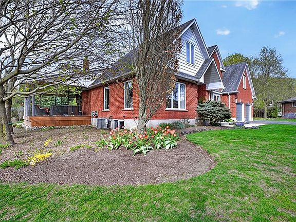 4th image of 5 Shadybrook Ct